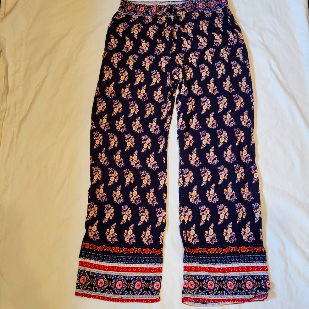 Boho Wideleg Hippy pants Size: L